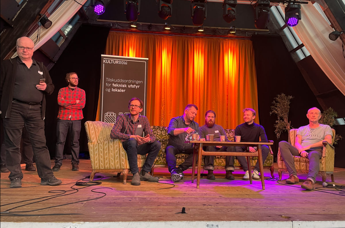 Samtalemøte på fagsamling for teknikere